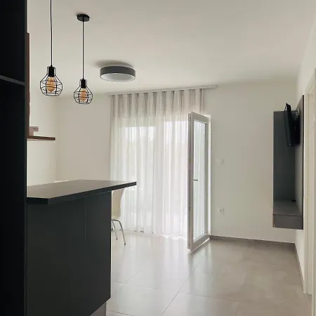 Apartment Avis *