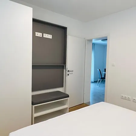 Avis Apartment Selce