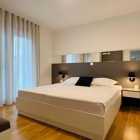 Apartment Avis Selce